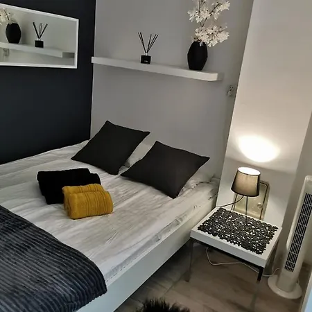 Apartment Zolty